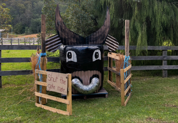 The Yarramalong Valley Scarecrow Competition Ends THIS Weekend!